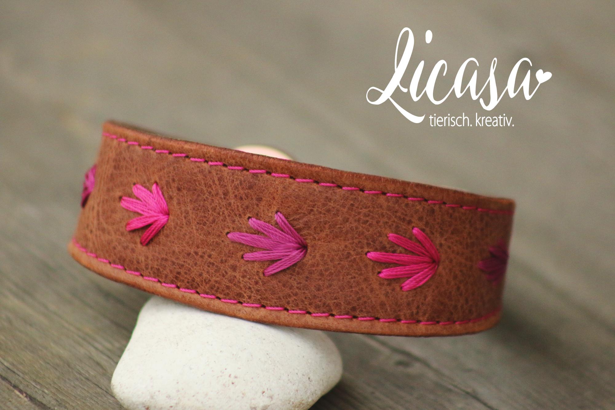 Windhundhalsband aus Leder mit Bestickung